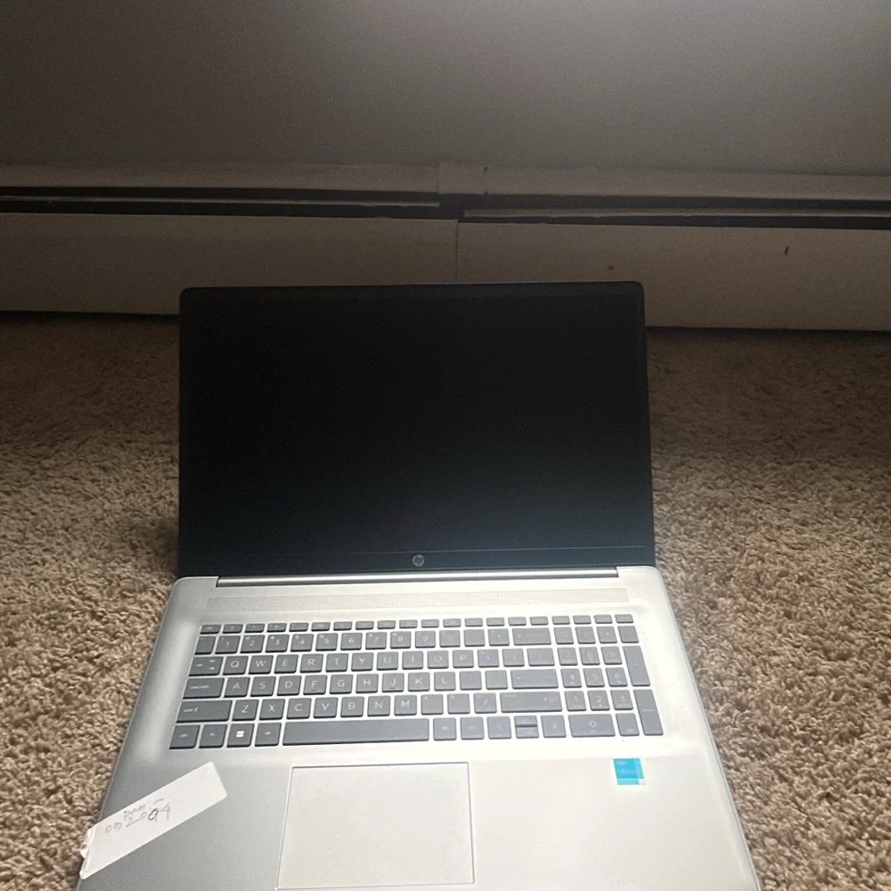 HP Silver Laptop